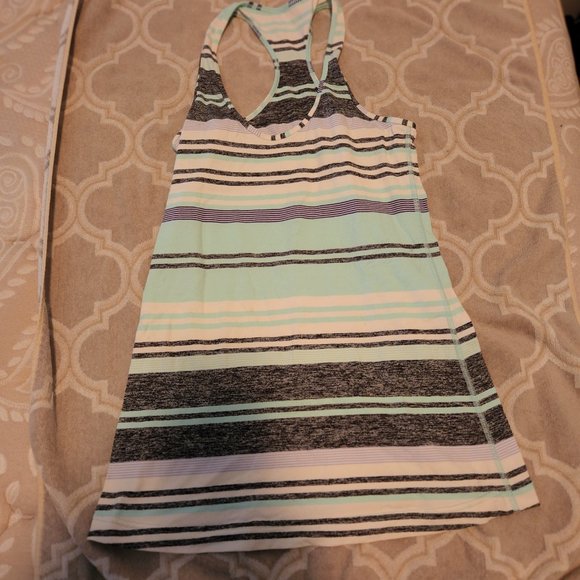 Lululemon Cool Racerback Size 10 - Discover Stripe White Deep Indigo - Picture 2 of 2